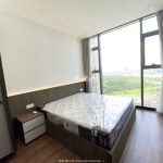 Căn hộ 1 phòng ngủ lầu cao view sông cho thuê tại Tilia Residences