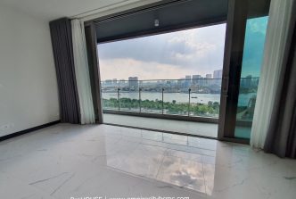 Căn hộ Empire City ít nội thất cần cho thuê với view nhìn trọn sông và quận 1