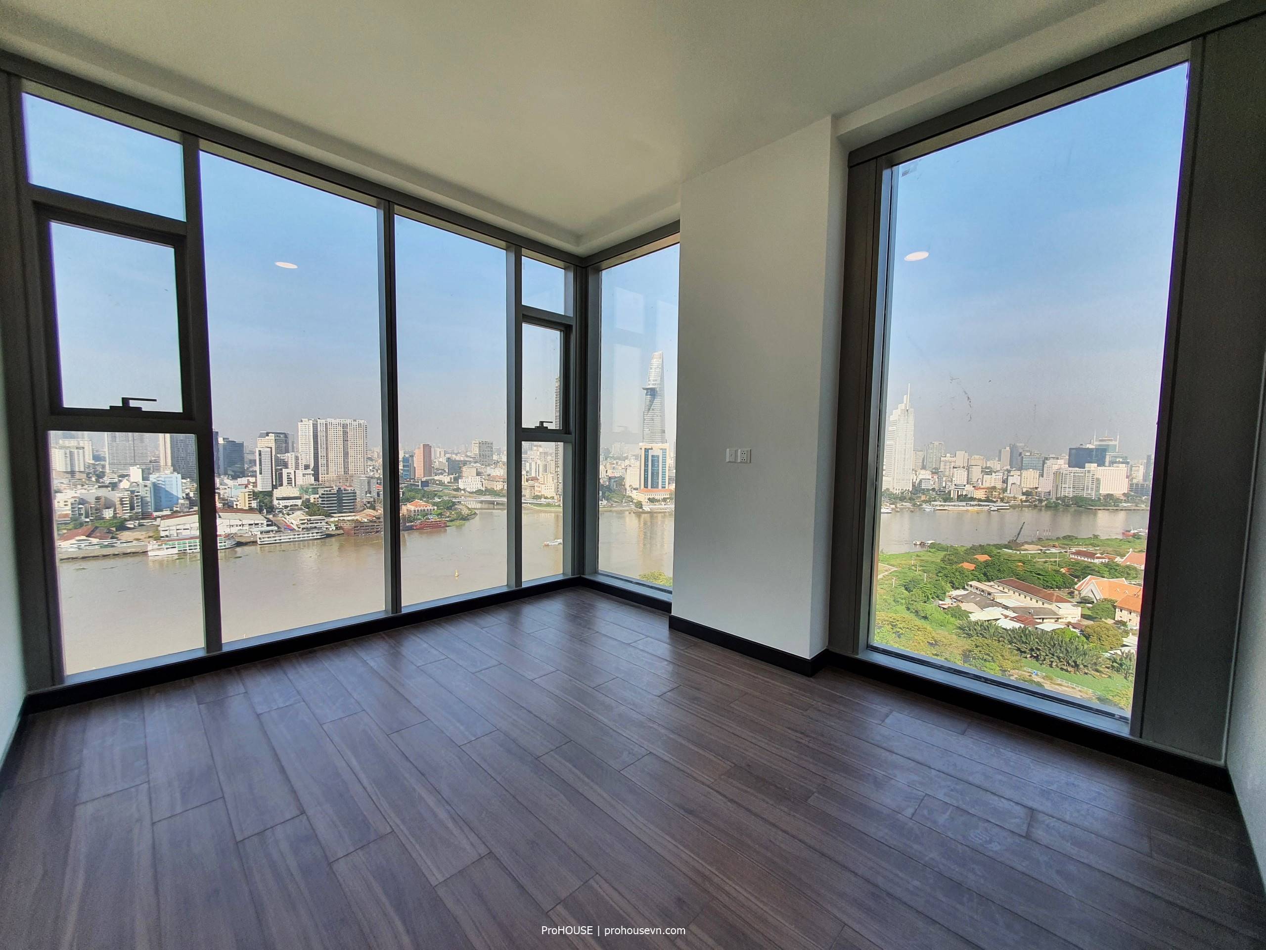 Apartments For Rent With River View