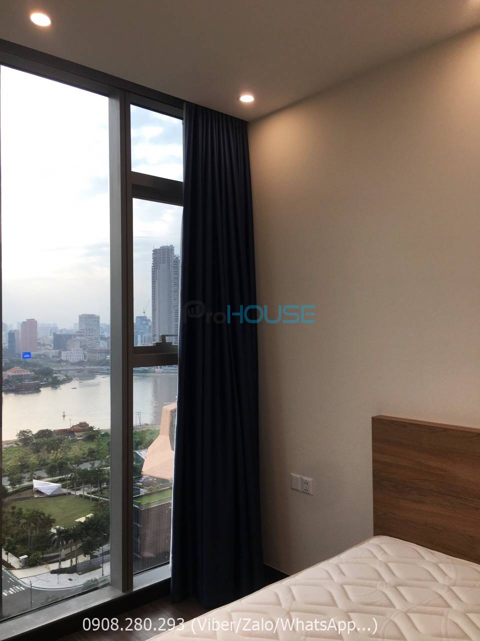 River view 3 bedroom in Empire City for rent with full furniture