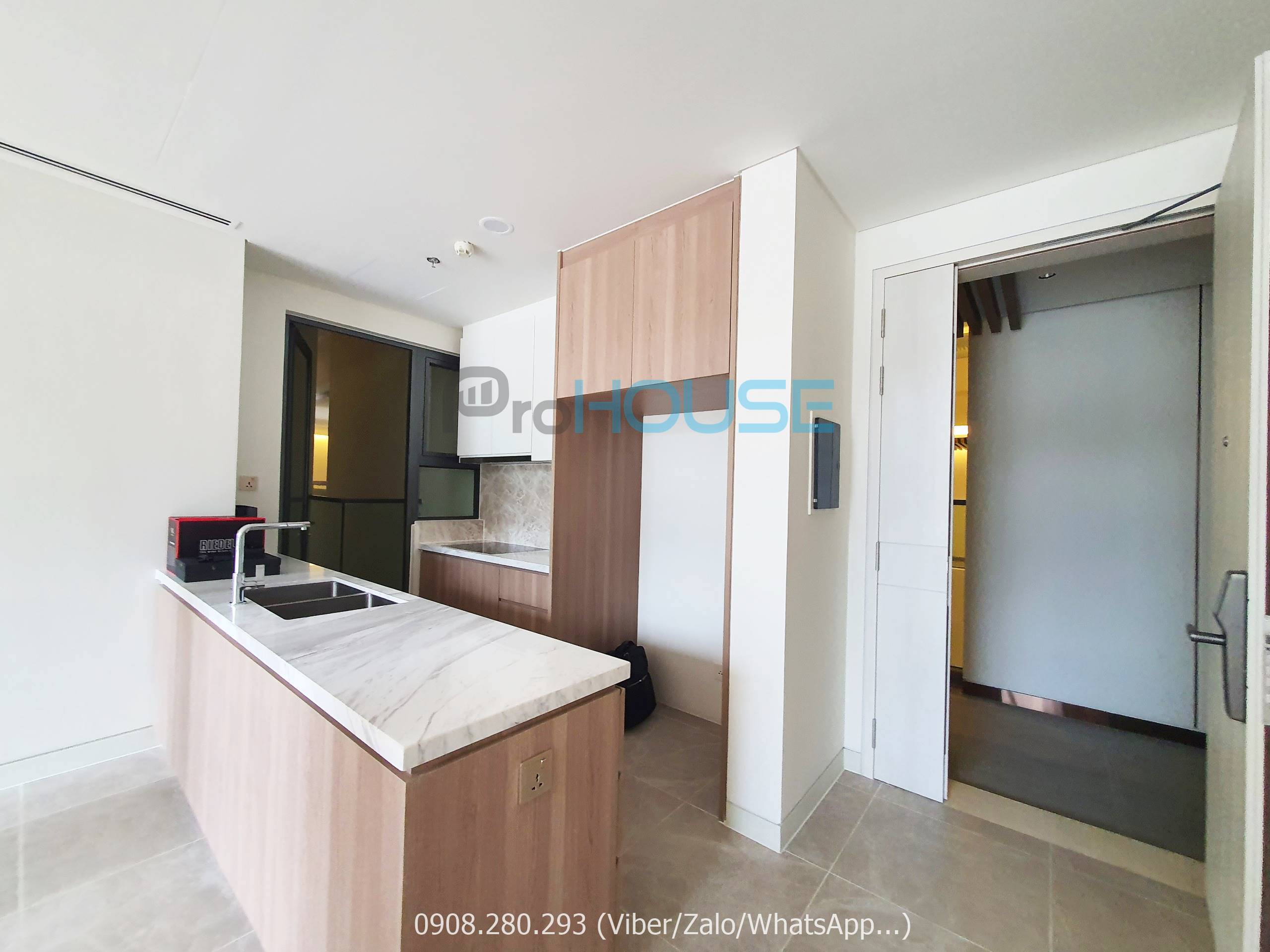 Good price 2 bedroom apartment in Cove Residences for rent
