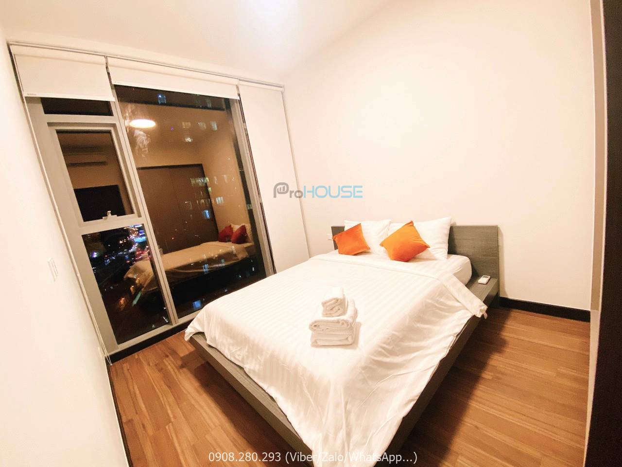 Căn hộ 2 phòng ngủ cho thuê ngắn hạn tại Empire City