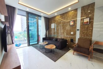 Căn hộ 2 phòng ngủ Empire City view hồ bơi cần cho thuê