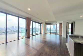 The highest 4 bedroom apartment in Empire City for rent