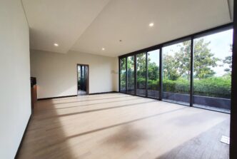 Low floor duplex Cove Empire City for rent