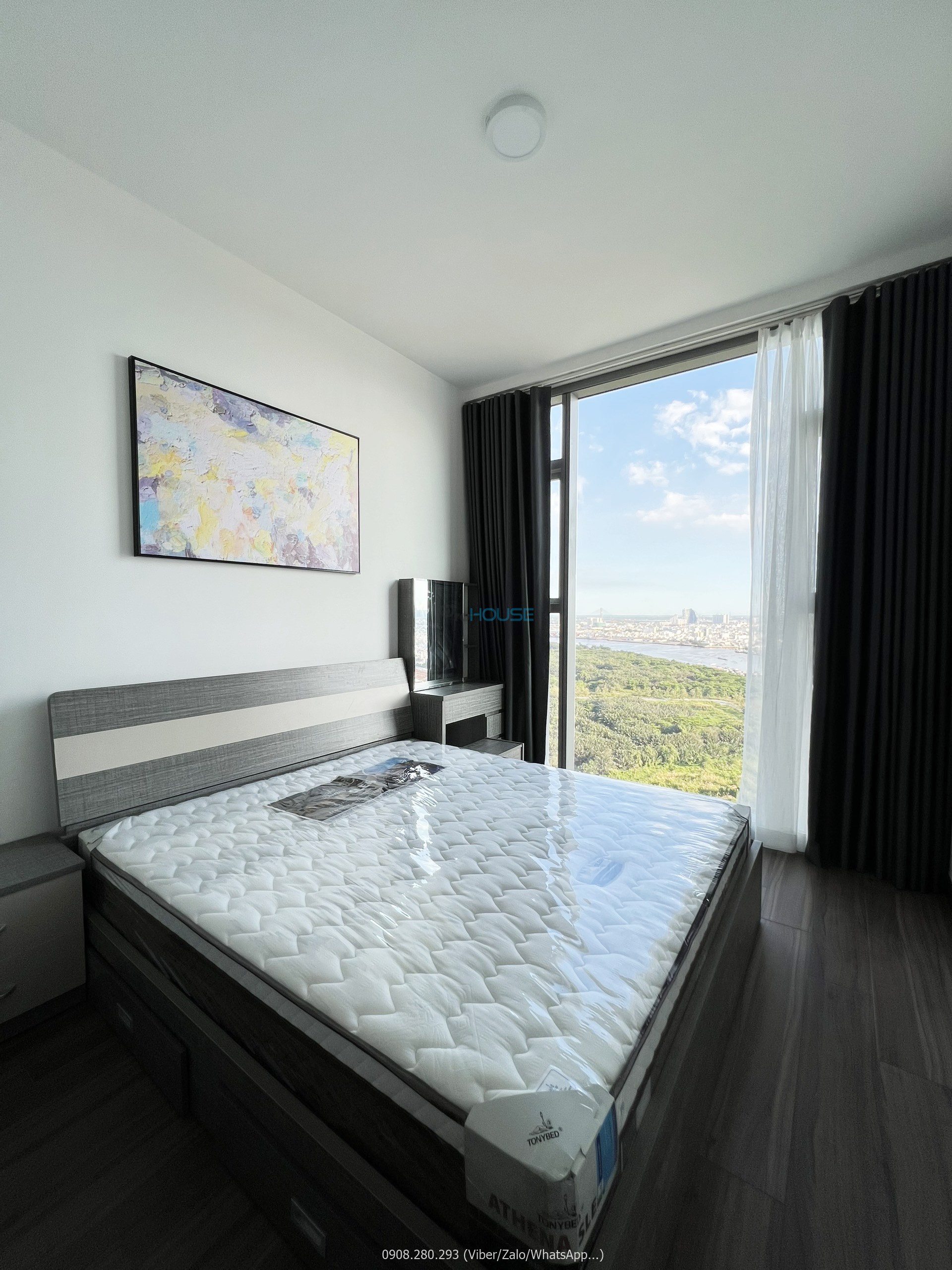 Căn hộ 2 phòng ngủ Tilia Residences lầu cao nội thất đẹp cho thuê