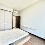 Căn hộ 2 phòng ngủ lầu cao Tilia Residences cho thuê