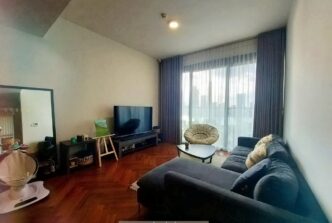 Cho thuê căn hộ Cove Residences 2 phòng ngủ view Bitexco và sông Sài Gòn