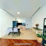 Cho thuê căn hộ Cove Residences 2 phòng ngủ view Bitexco và sông Sài Gòn