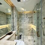 Cho thuê căn hộ Cove Residences 3 phòng ngủ lầu cao view sông